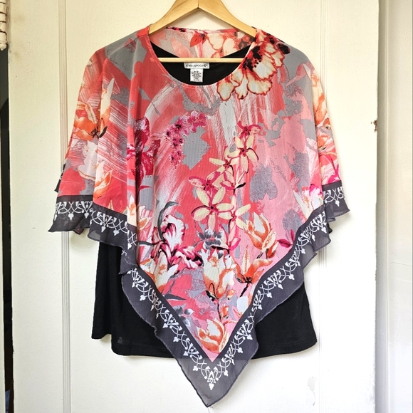 Rebecca Malone Tops - Rebecca Malone blouse with floral shawl (M)